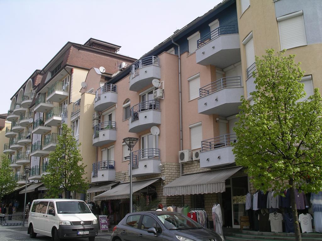 Centrum 2 Apartmanok Hévíz Exteriér fotografie